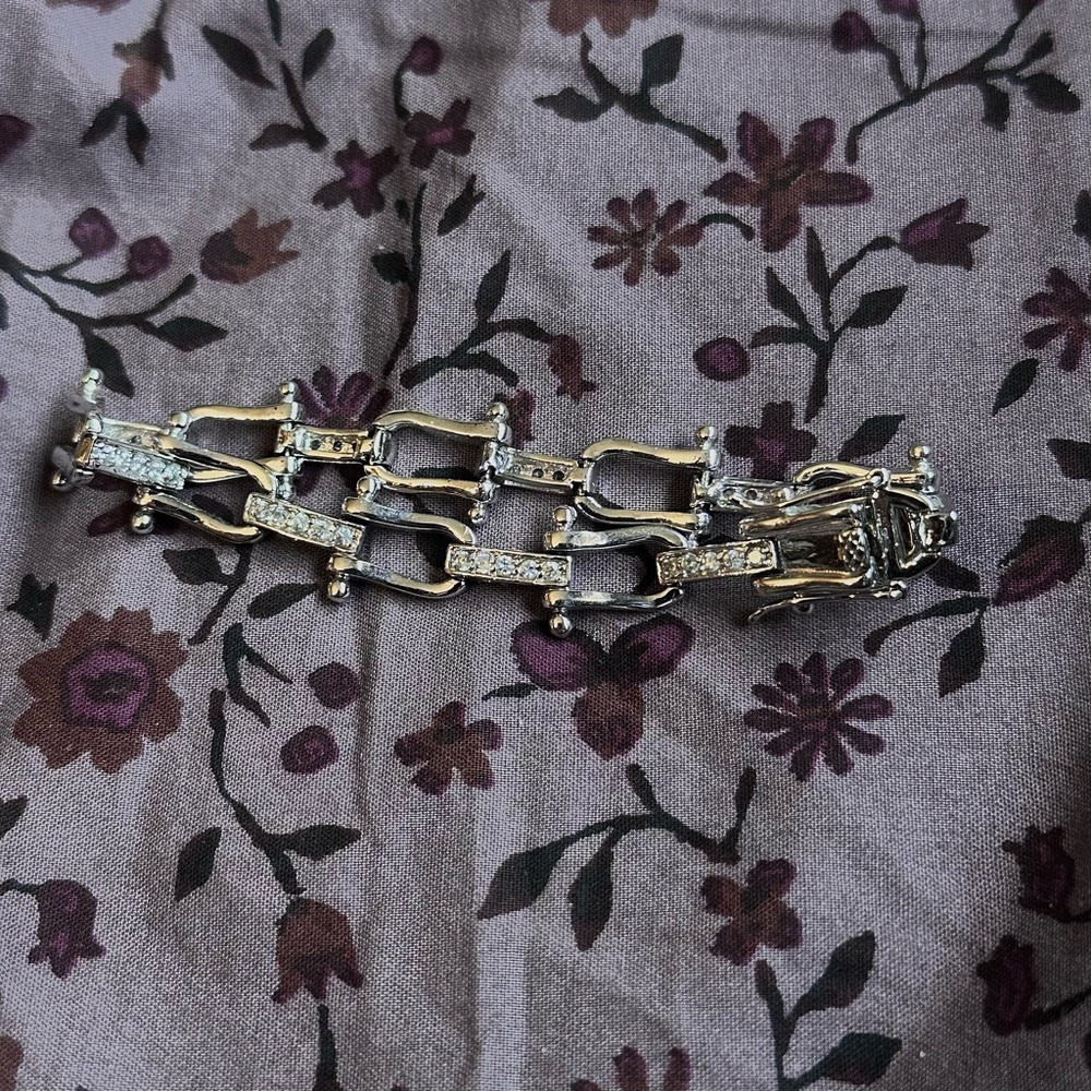 Suzanne Somers Vintage CZ horse shoe design link tennis bracelet